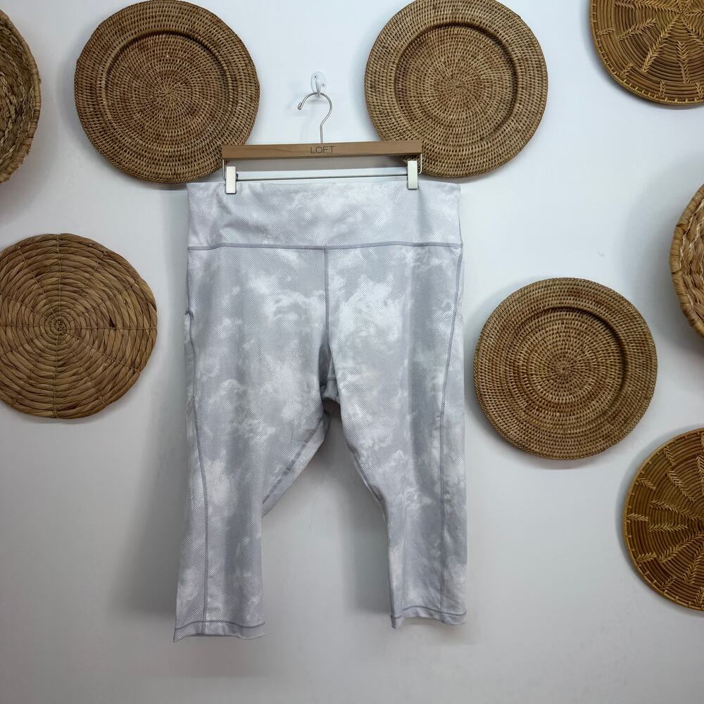 Athleta Ultimate Stash Pocket Printed Capri Legging Plus Size 3X